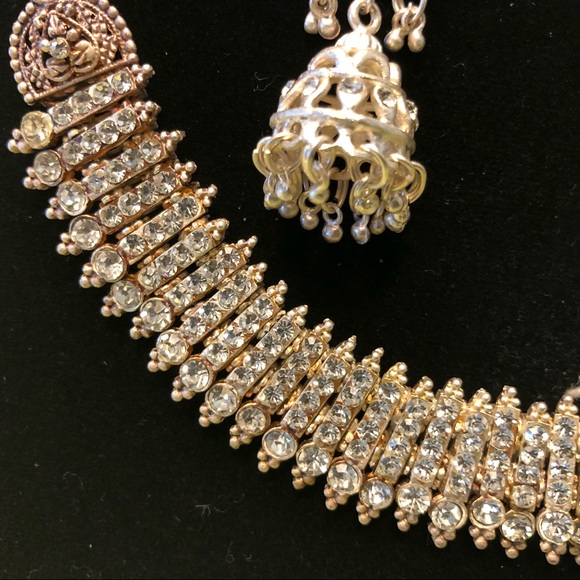 Necklace with earrings - Picture 3 of 4